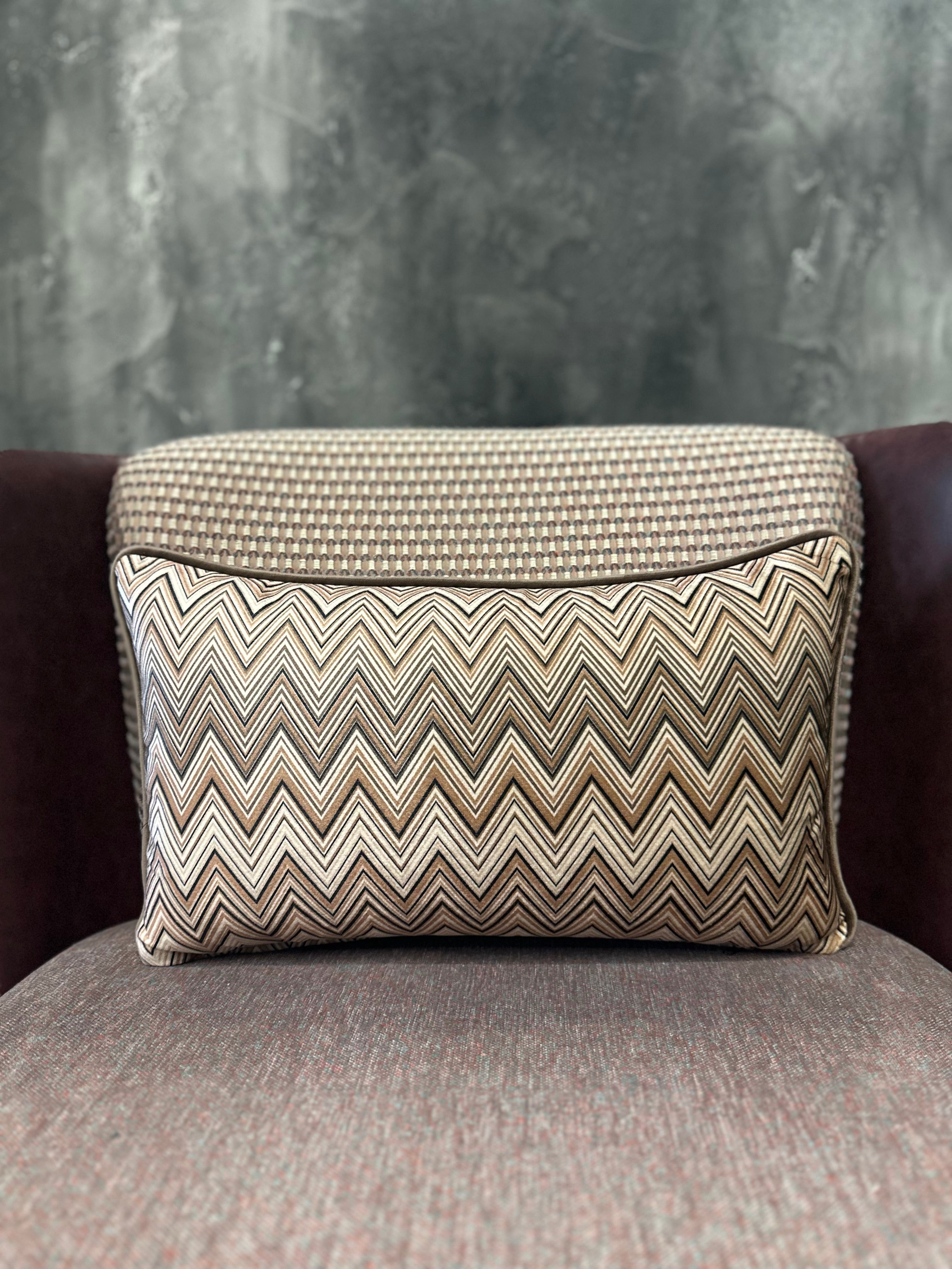 CHEVRON-115 KIRLENT