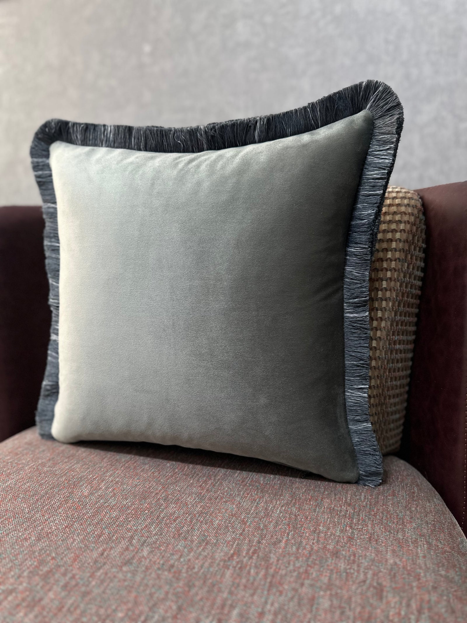 SOLID-54 ANTRESİT KIRLENT