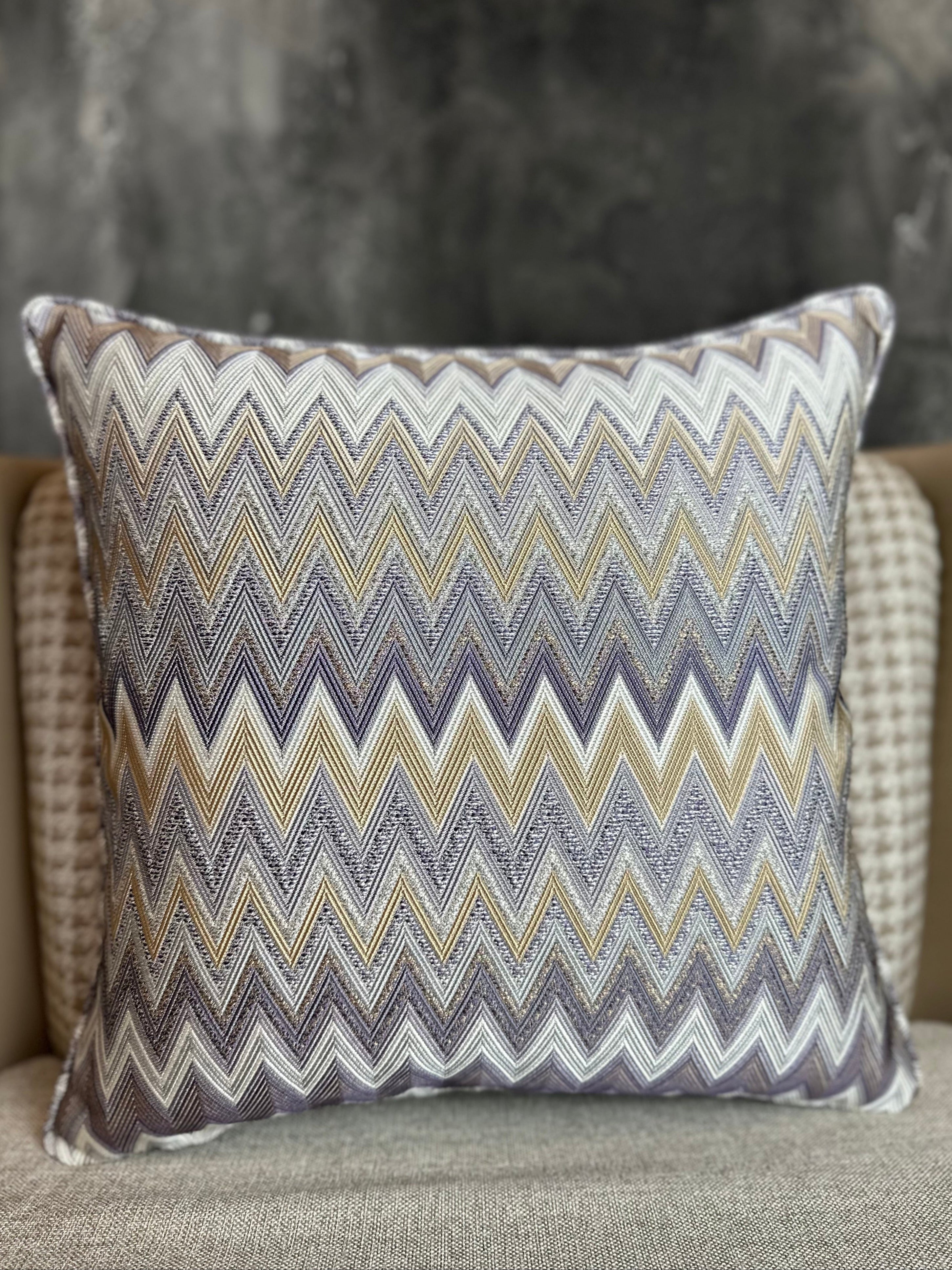 CHEVRON-207 
