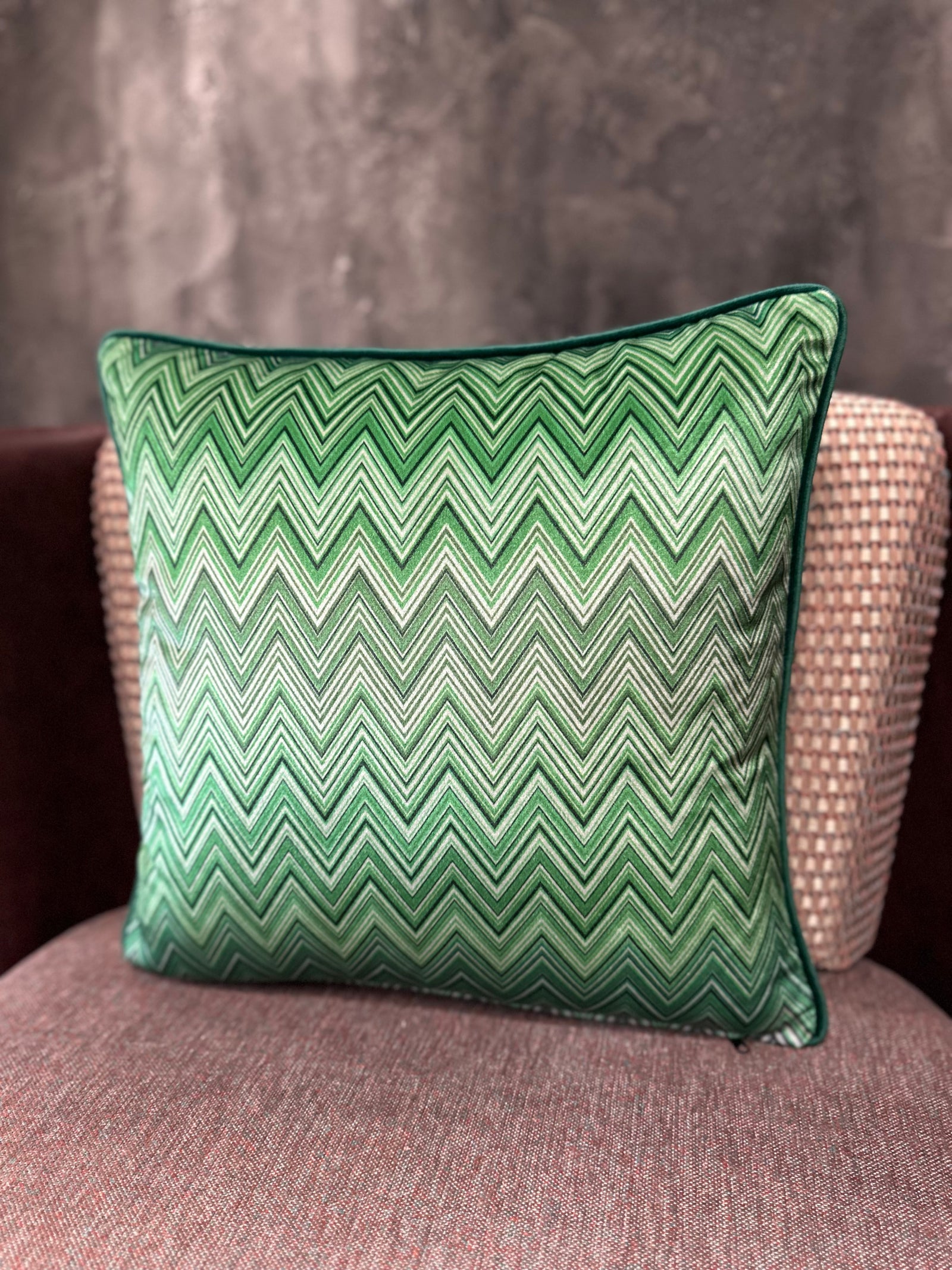 CHEVRON-116 KARE KIRLENT