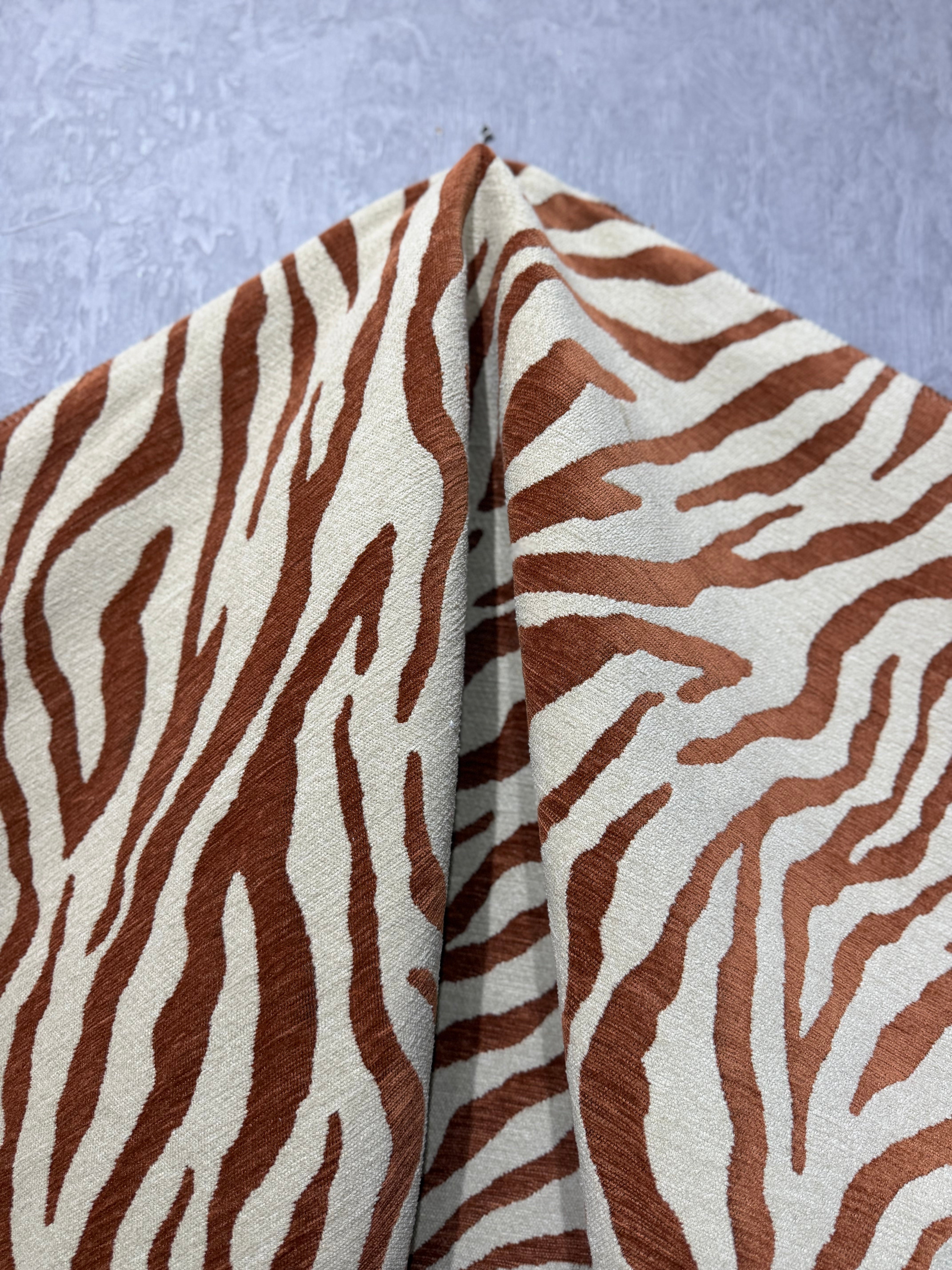 Zebra Desenli Keten Kumaş Metre ile | Animal Print Ağır Gramajlı Dokuma Döşemelik ve Perdelik Ev Dekorasyon Kumaşı – 140 cm En
