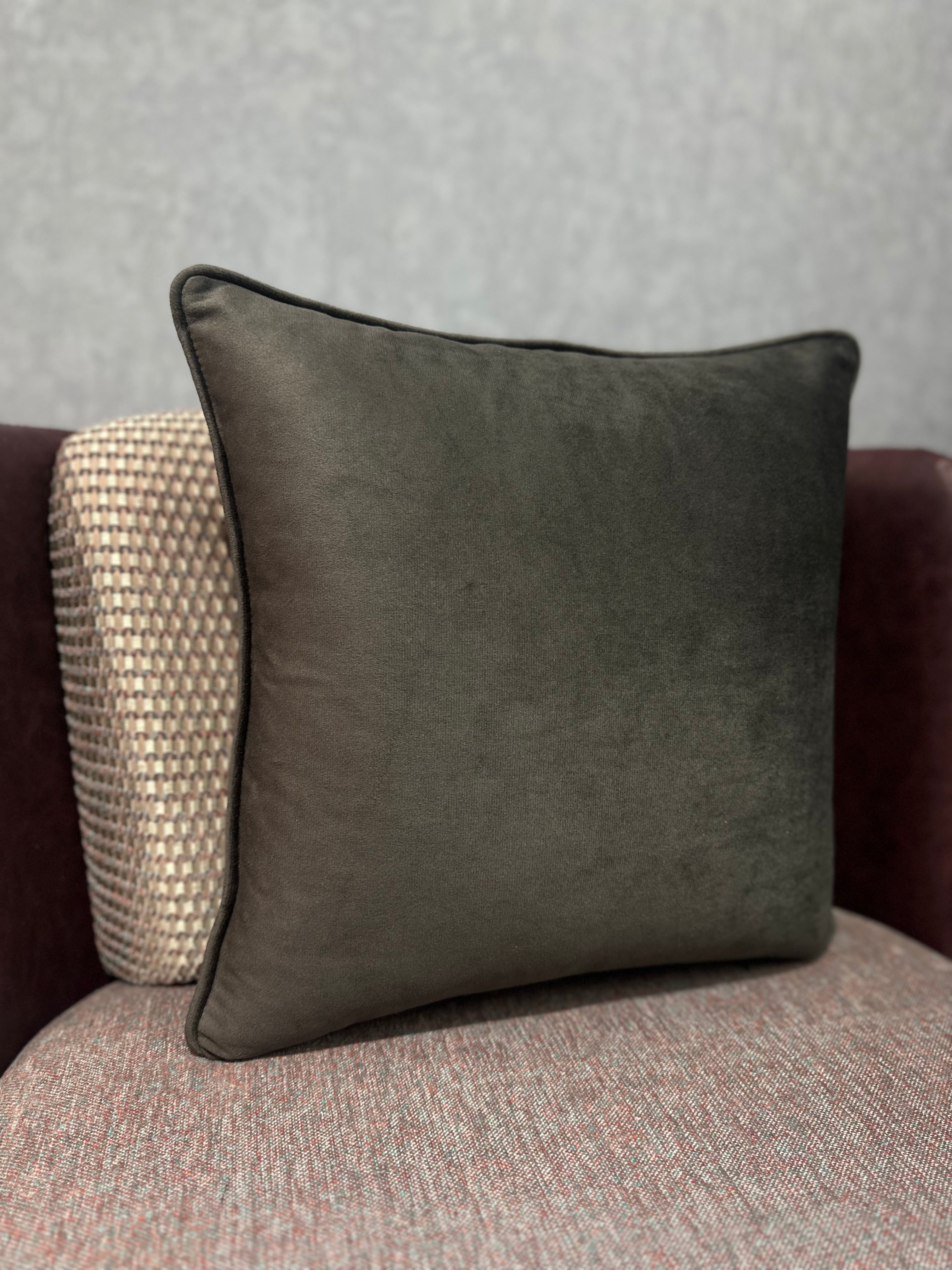 SOLID-7004 PILLOWCASE 