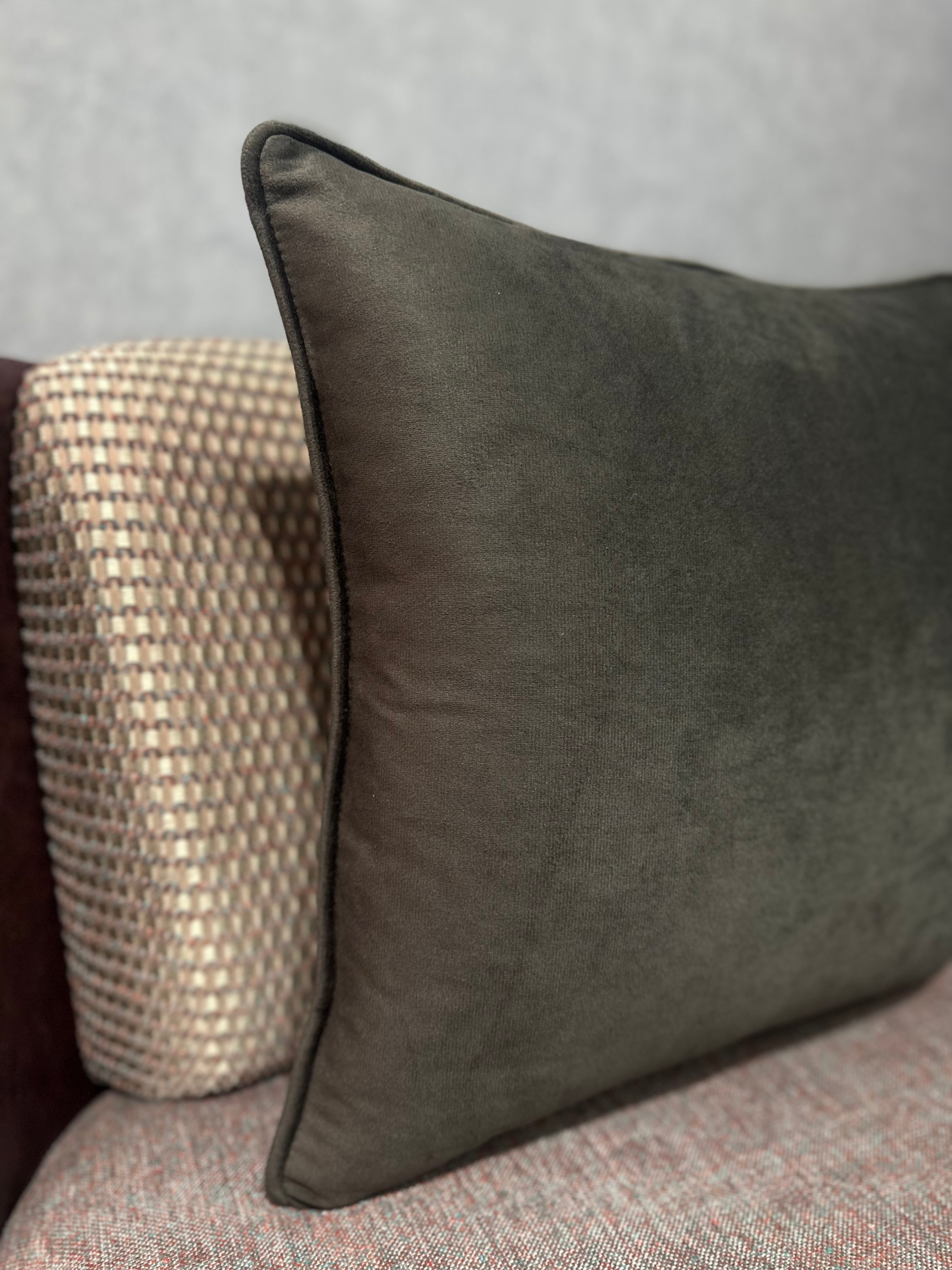 SOLID-7004 PILLOWCASE 