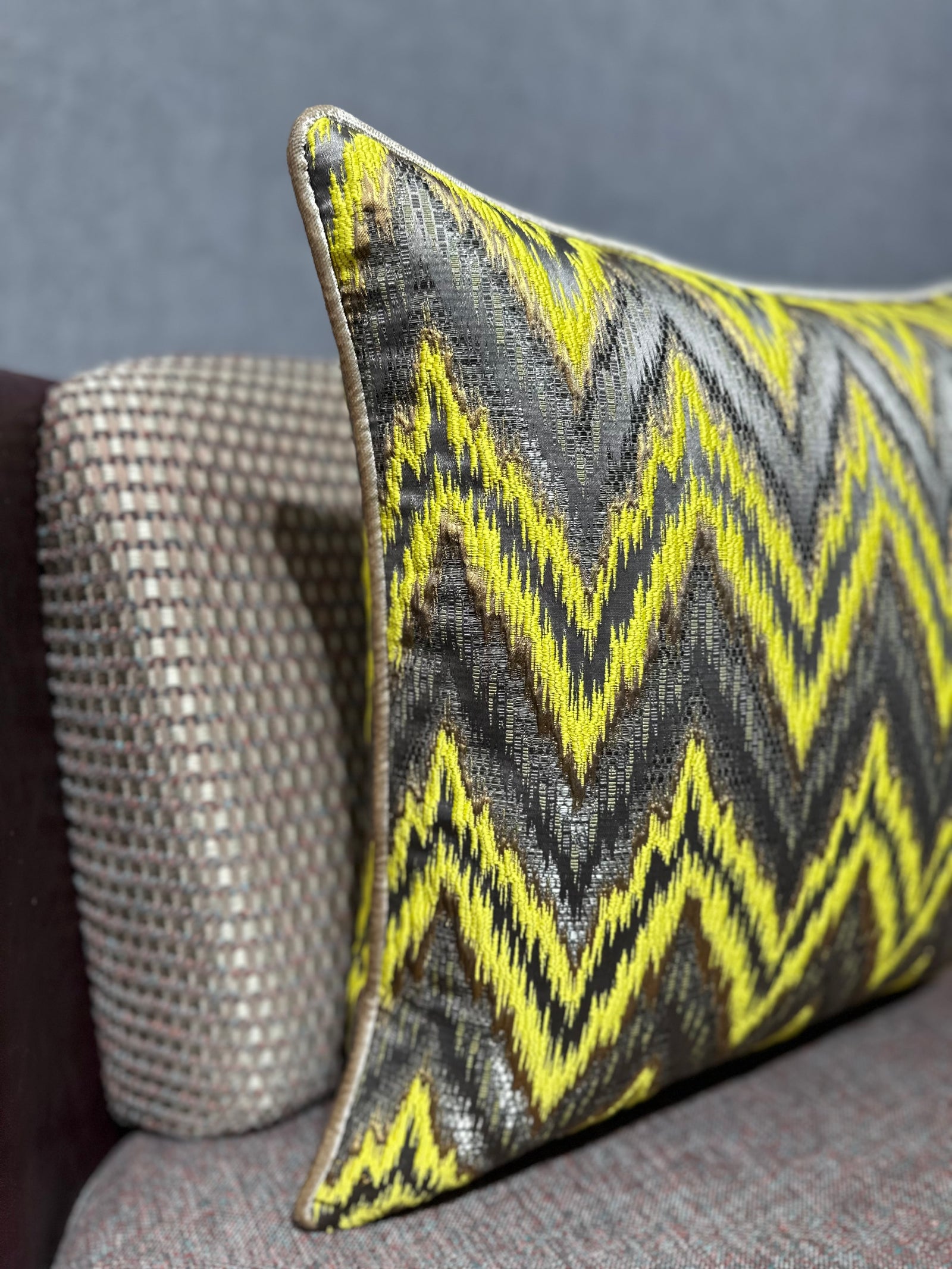 Chevron Exclusive-45