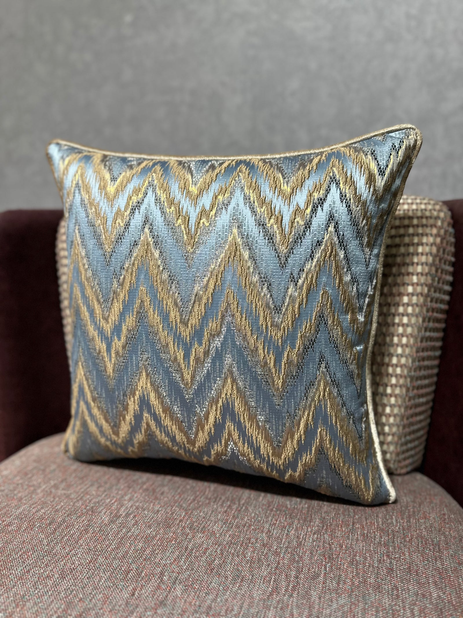 Chevron Exclusive-27