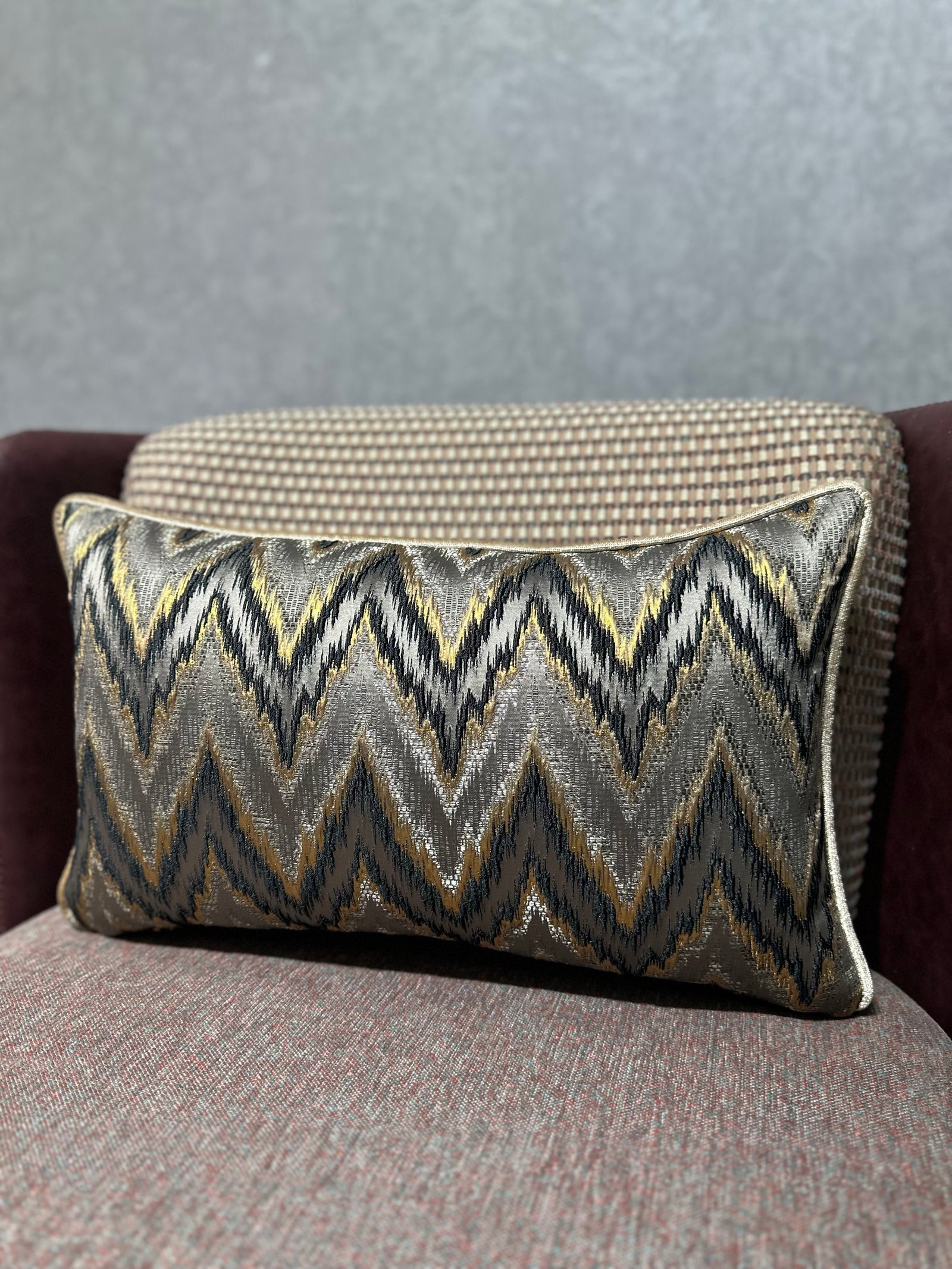 Chevron Exclusive-89