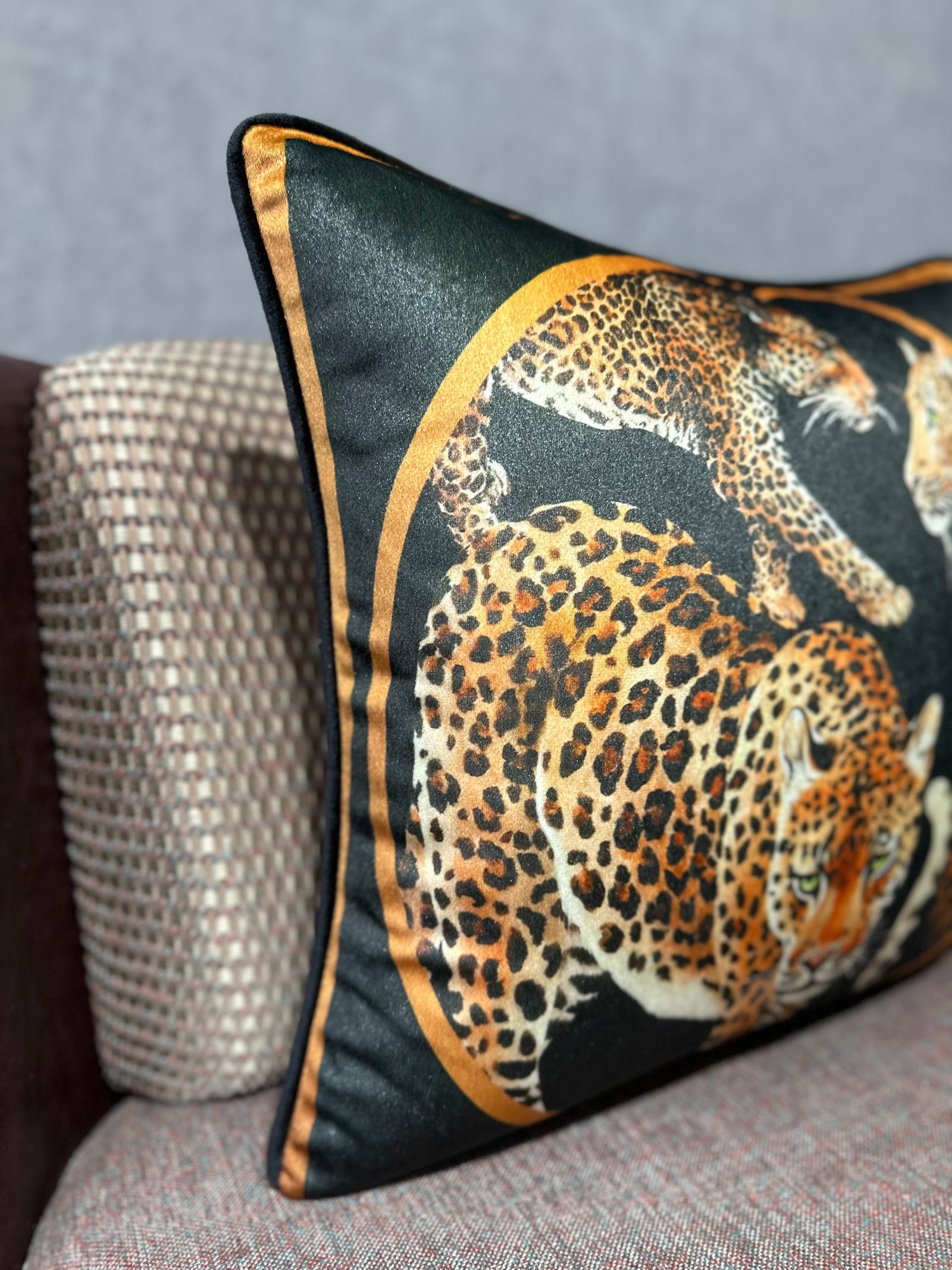 BLEND-1223 PILLOWCASE 