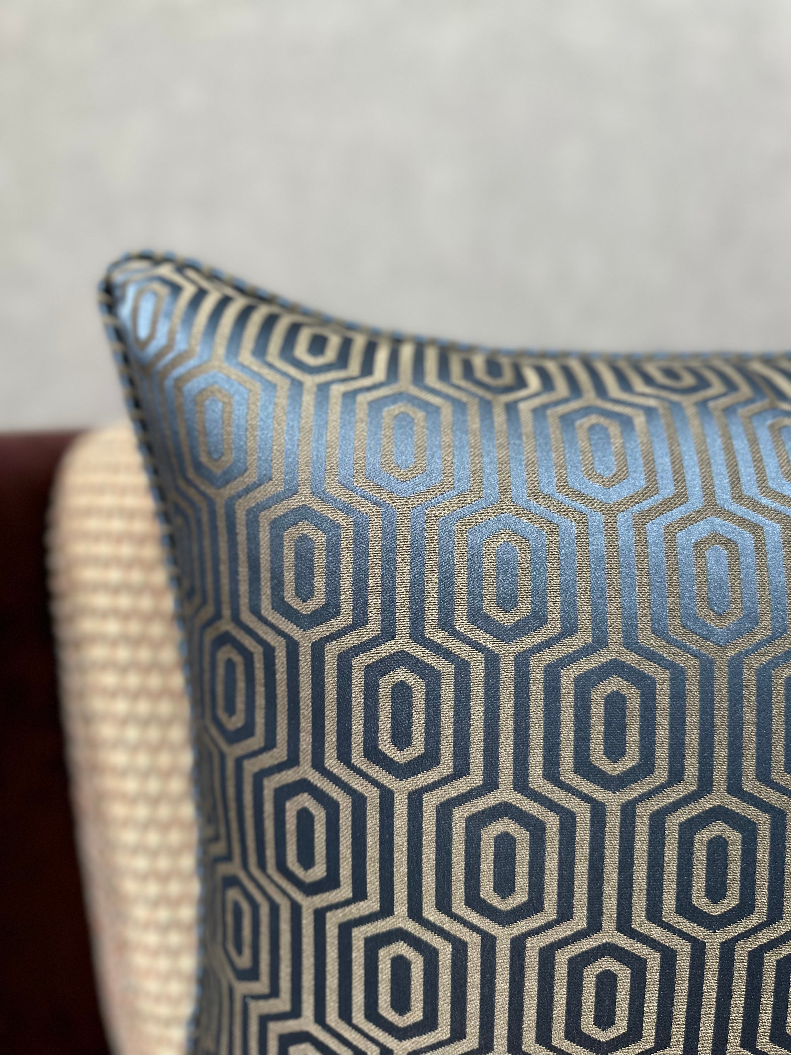 PABLO-60 (GECE MAVİSİ)