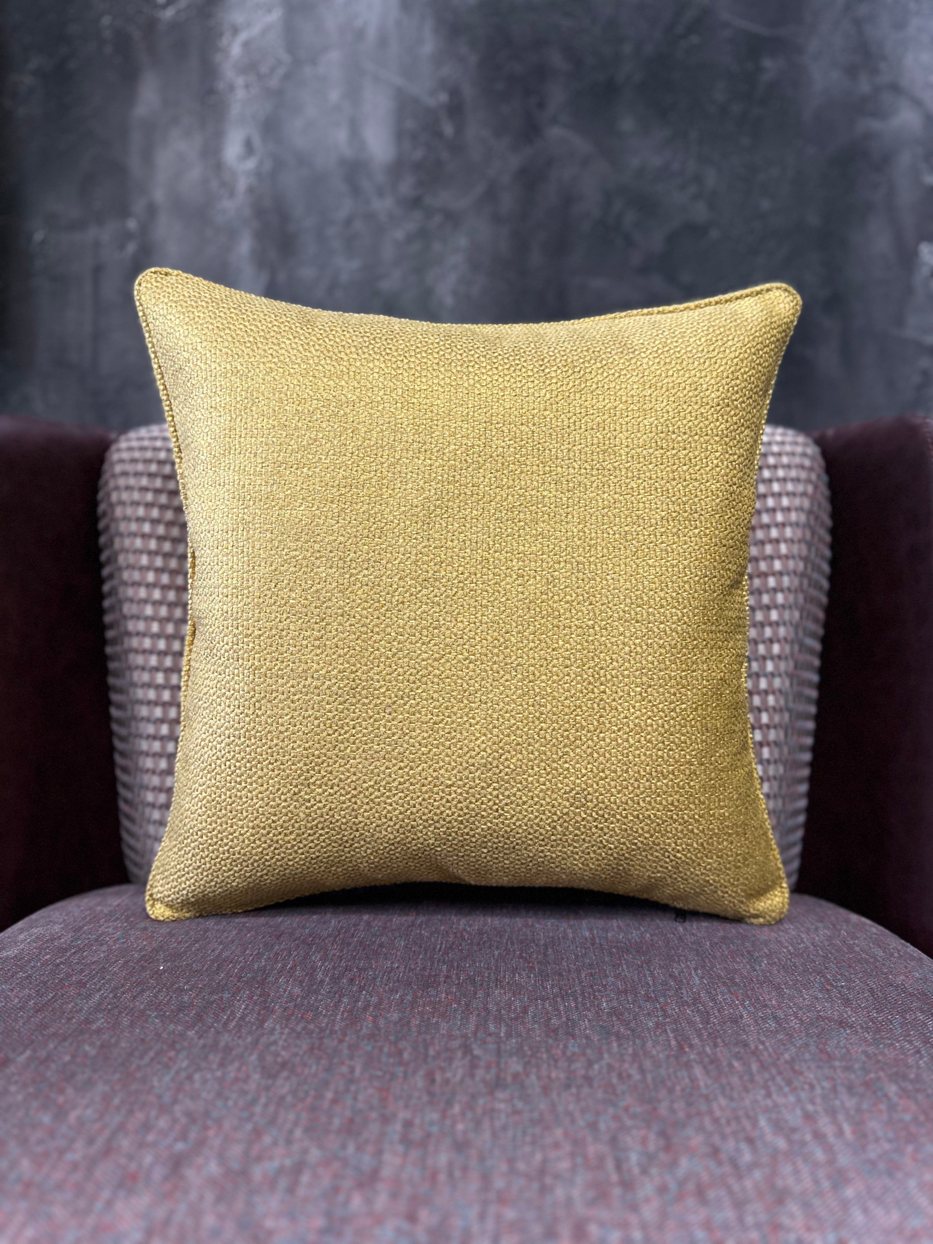 WICKER-8003 
