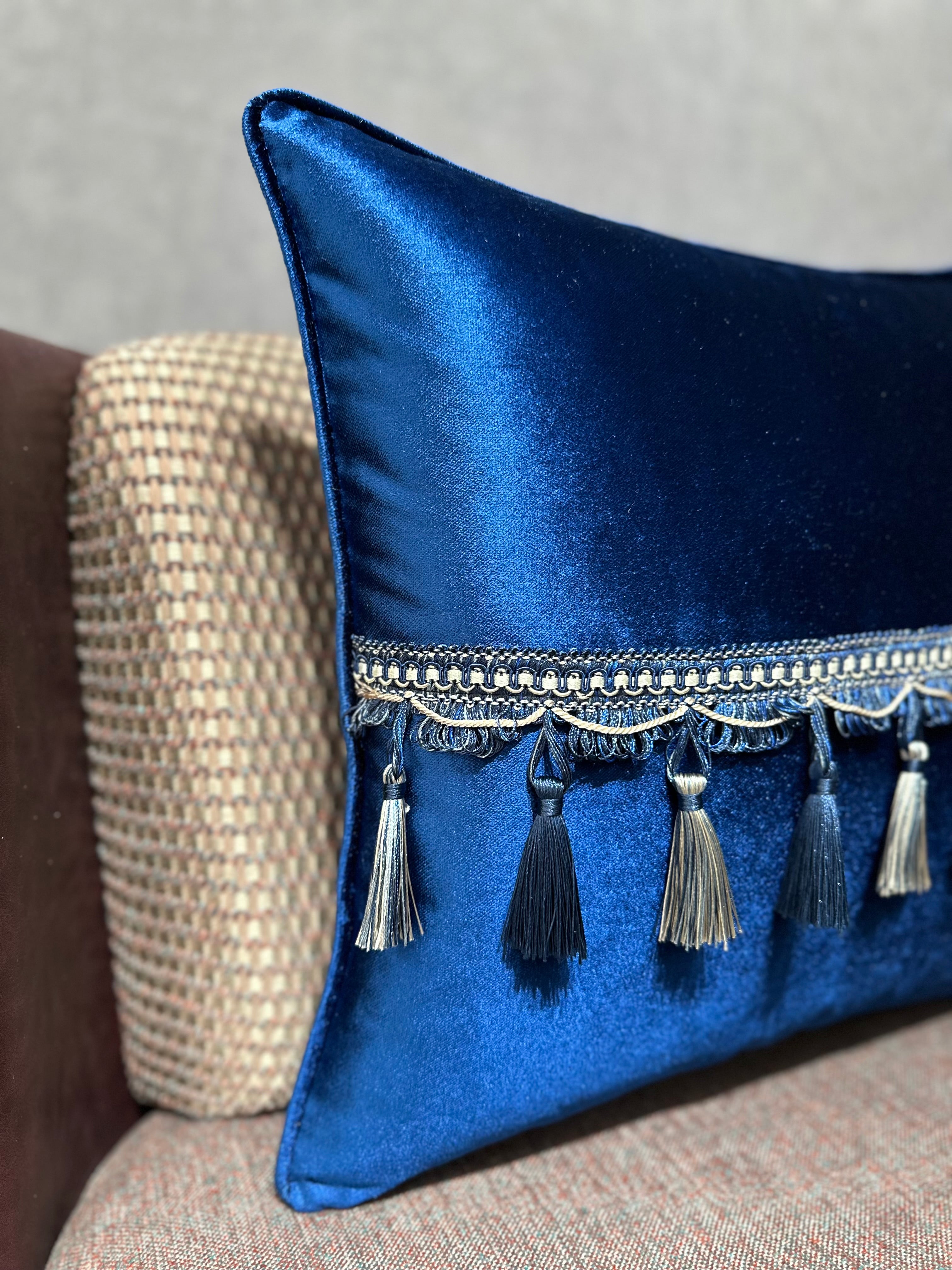 SARKIK PÜSKÜL-37 (LACİVERT ATLAS)