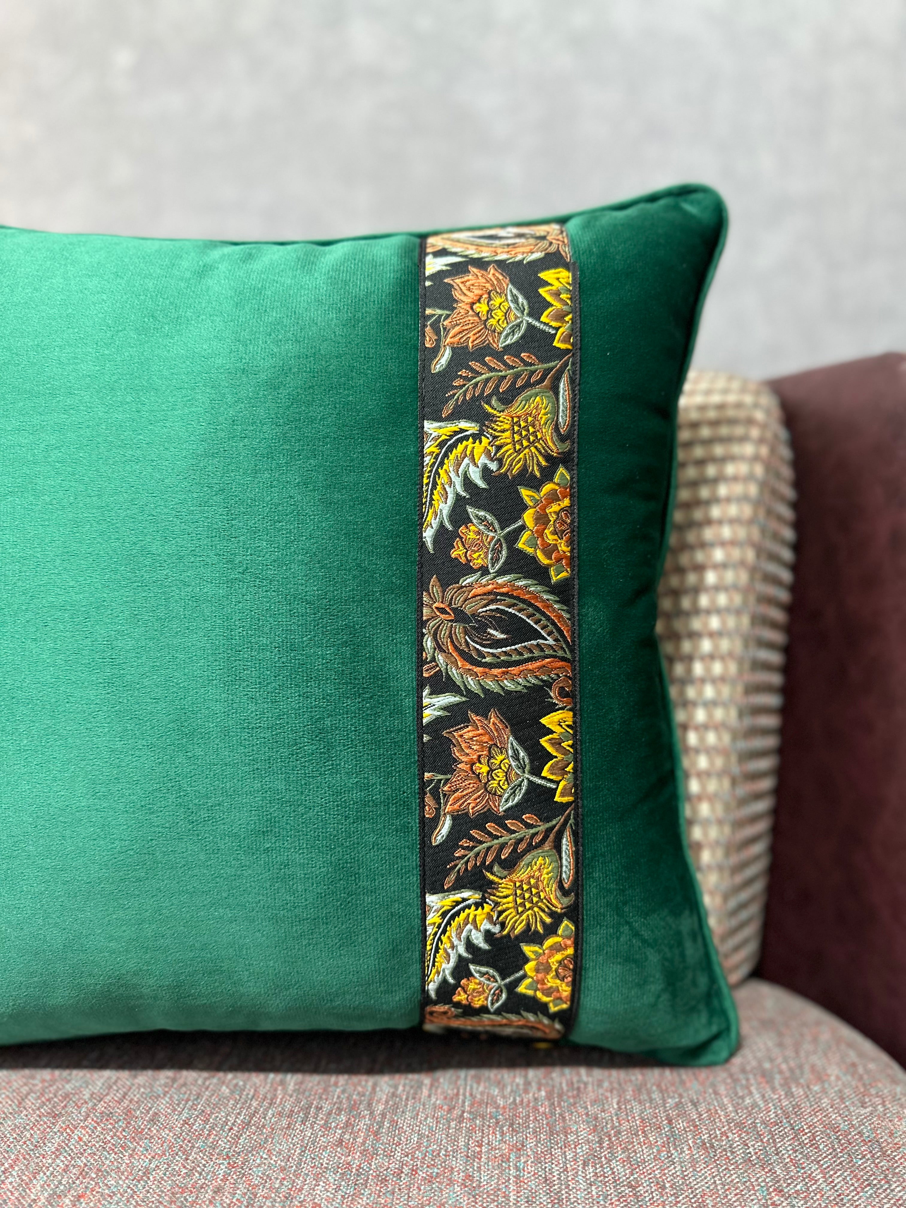 TITAN-12 (ZÜMRÜT YEŞİL)