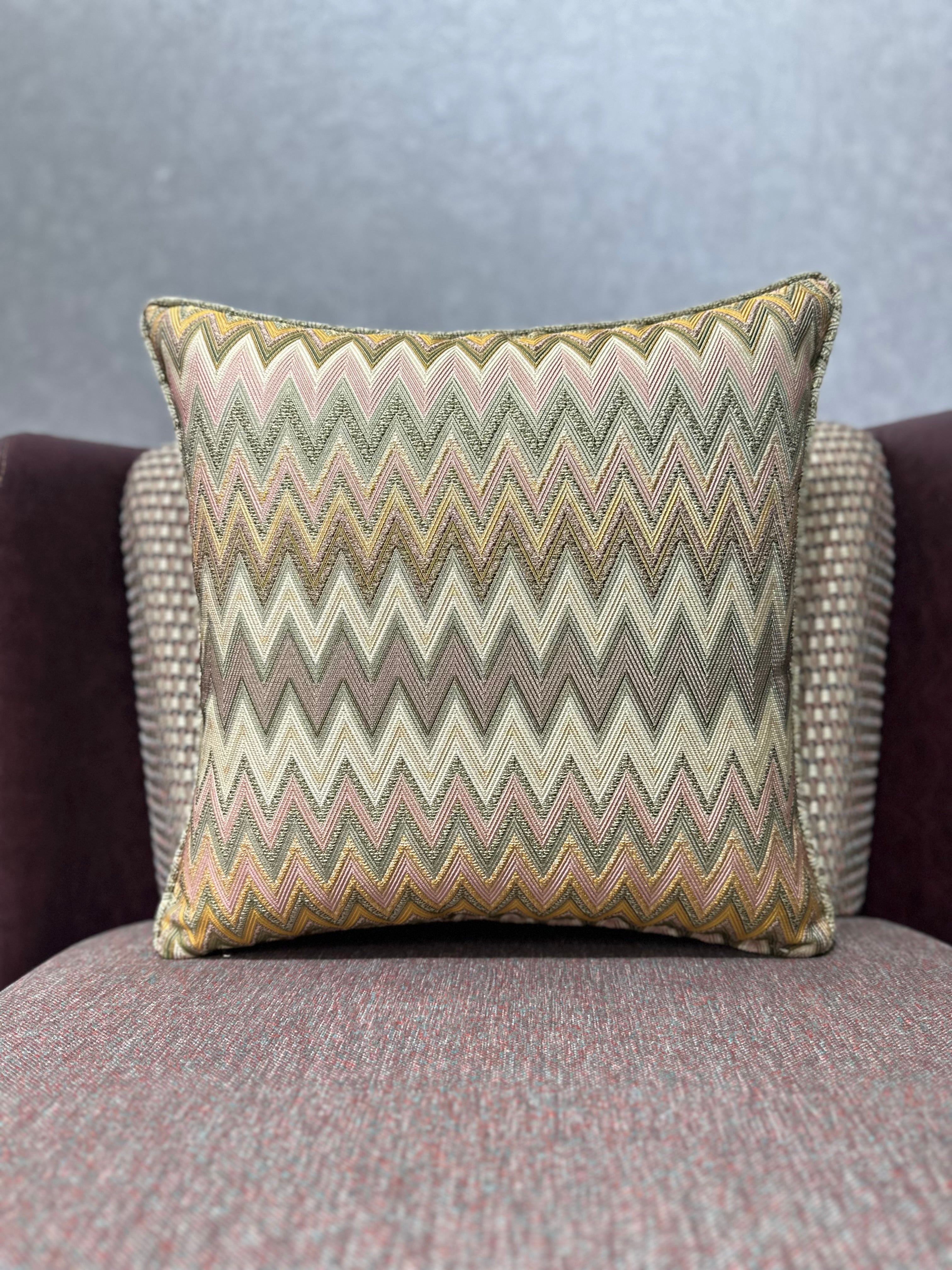 CHEVRON-206