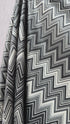 Kadife Chevron Serisi Zigzag Desenli Döşemelik & Perdelik Kadife Kumaş – Kırlentlik ve Dekoratif Kumaş – Metre ile Satış (140 cm En)