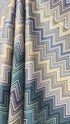 Kadife Chevron Serisi Zigzag Desenli Döşemelik & Perdelik Kadife Kumaş – Kırlentlik ve Dekoratif Kumaş – Metre ile Satış (140 cm En)