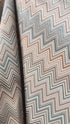 Kadife Chevron Serisi Zigzag Desenli Döşemelik & Perdelik Kadife Kumaş – Kırlentlik ve Dekoratif Kumaş – Metre ile Satış (140 cm En)